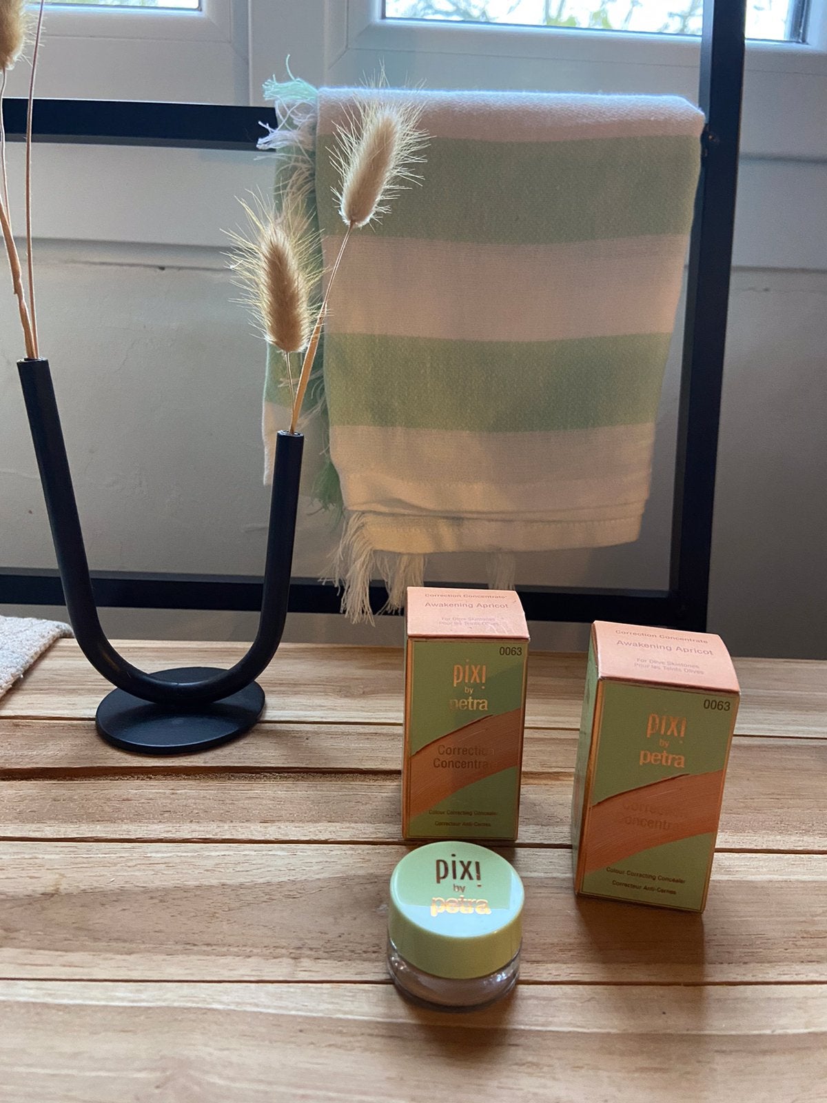 Pixi by Petra Correction Concentrate Consealer, Ophalen of Verzenden, Nieuw, Gehele gezicht, Make-up