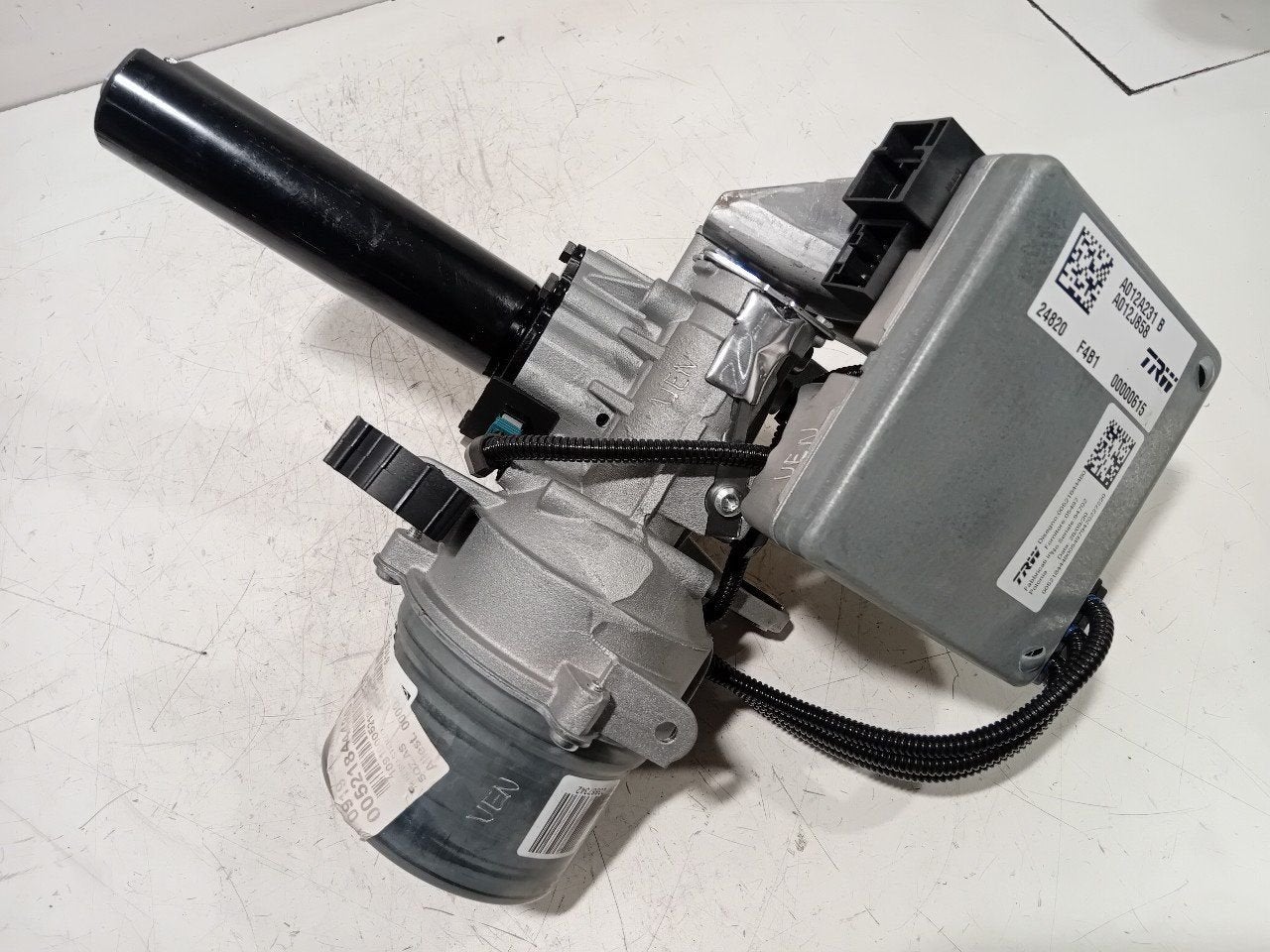Stuurbekrachtigingspomp electrisch Jeep Compass, Auto-onderdelen, Jeep, Onderdelen@venauto.nl, Van der Ven Autorecycling B.V.