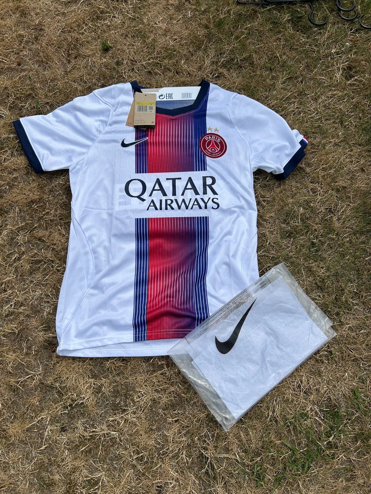 Psg 26-27 wit uitshirt | Maat S, Shirt, Ophalen of Verzenden, Zo goed als nieuw, Maat S