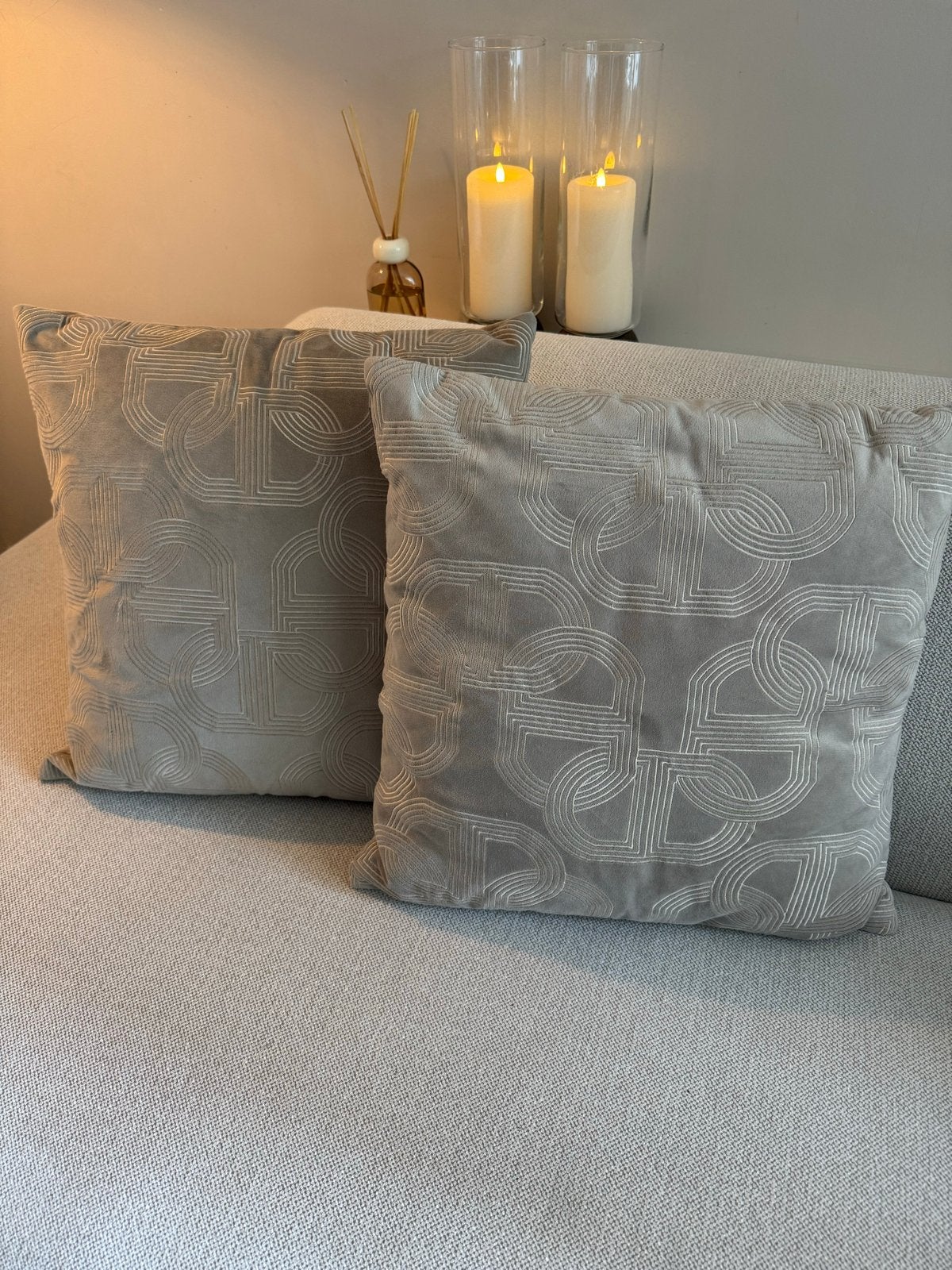 Set van 2 Colmore sierkussens 50 x 50 cm, Overige merken, Beige, Vierkant, Zo goed als nieuw