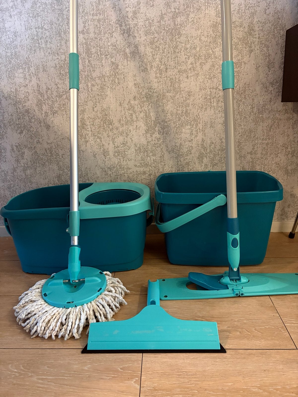 Leifheit Schoonmaakset: Dweil, Mop, Emmer & Raamwisser, Huis en Inrichting, Ophalen, Overige typen