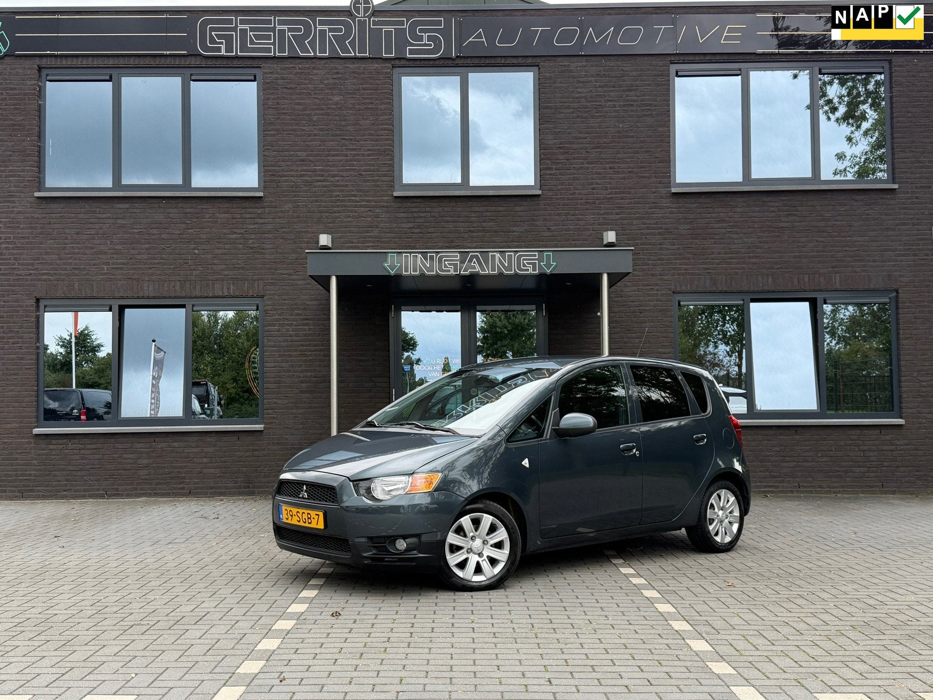 Mitsubishi Colt 1.3 Edition Two Automaat | Automatische Airc, Auto's, Euro 5, Stof, Gebruikt, Colt