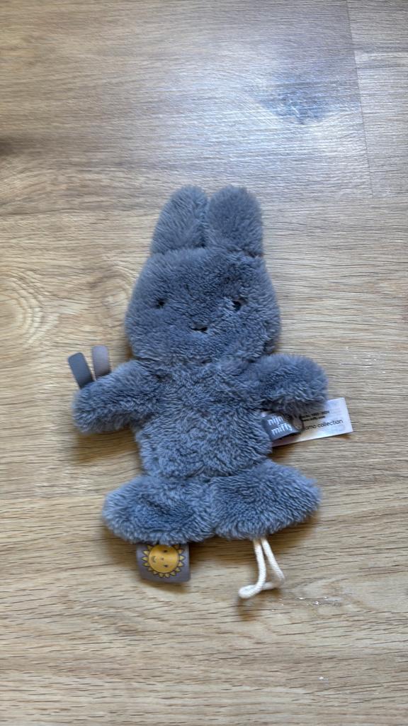 Nijntje Miffy knuffel plat, Ophalen of Verzenden, Zo goed als nieuw, Blauw, Konijn