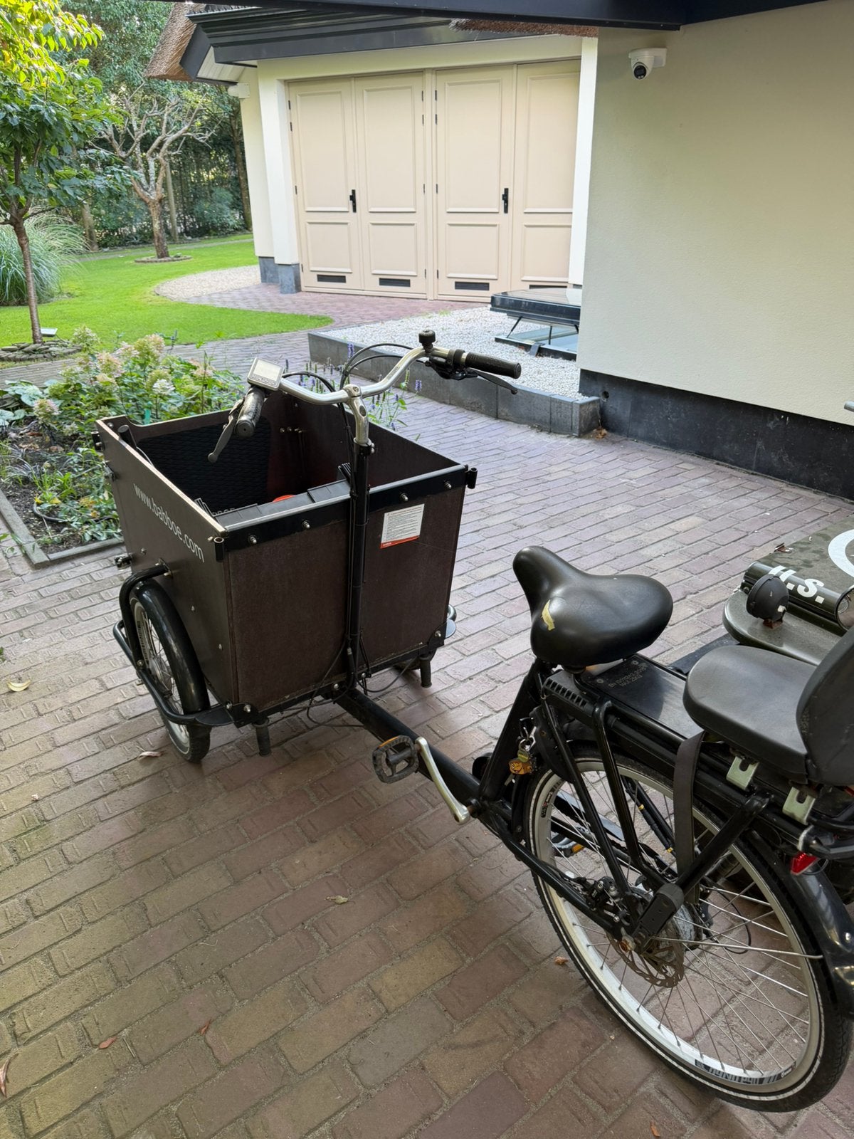Elektrische Babboe Dog bakfiets – hondenbakfiets + kinderzit, Ophalen, Zo goed als nieuw, 4 kinderen of meer, Elektrisch