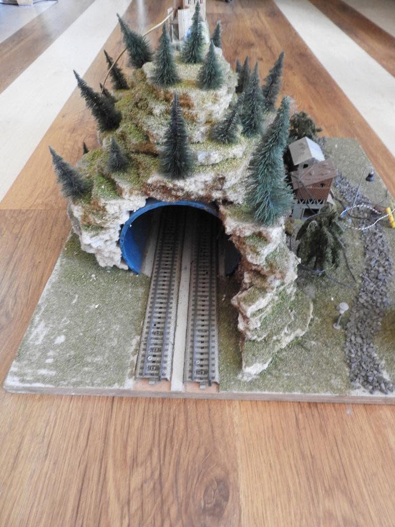 treintunnel, Hobby en Vrije tijd, Ophalen, Gebruikt, Gelijkstroom, Brug, Tunnel of Gebouw