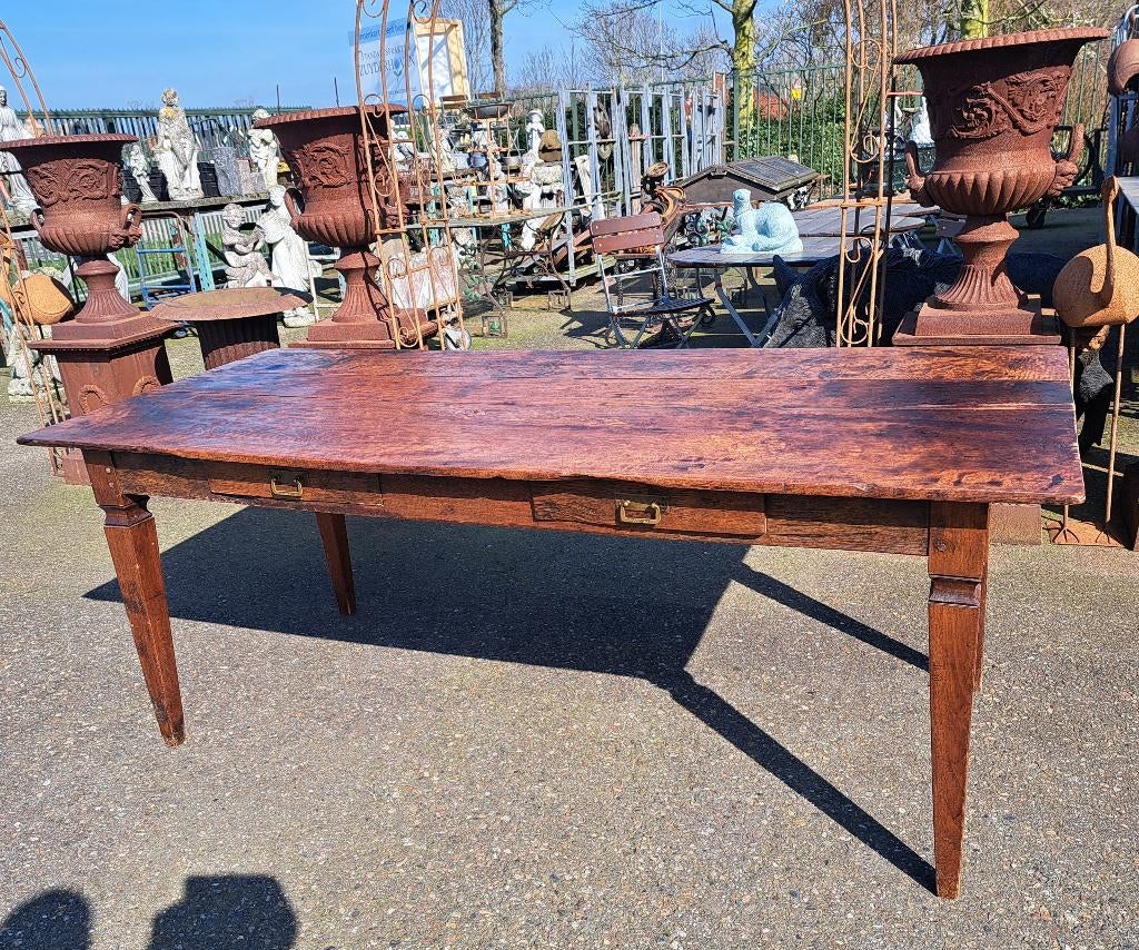 Antieke Franse tafel 200 cm lang 86 cm breed erg mooi en oud, Ophalen