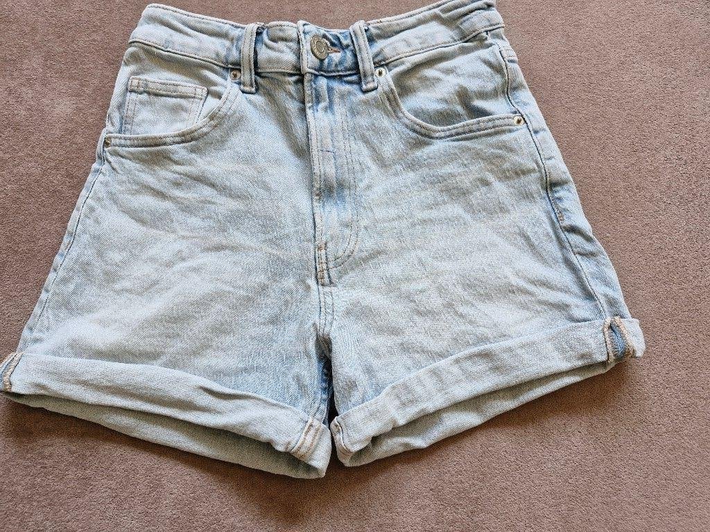 Korte broek Zara mt 32, Kleding | Dames, Blauw, Zara, Ophalen of Verzenden, Zo goed als nieuw