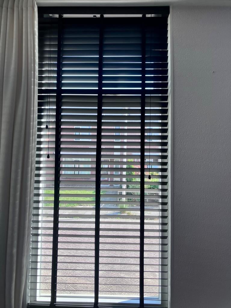 4 Zwarte Houten Jaloezieën met Ladderbanden, Huis en Inrichting, Ophalen, Gebruikt, 100 tot 150 cm, 200 cm of meer
