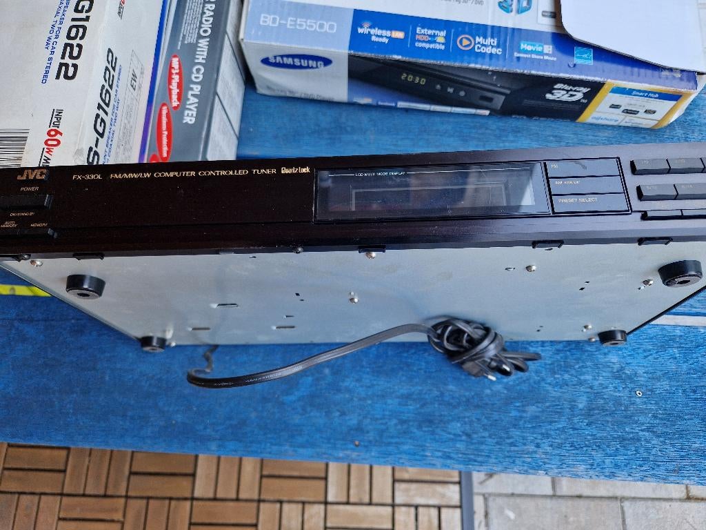 JVC computer controlled tuner, Audio, Tv en Foto, Tuners, Ophalen of Verzenden, Gebruikt