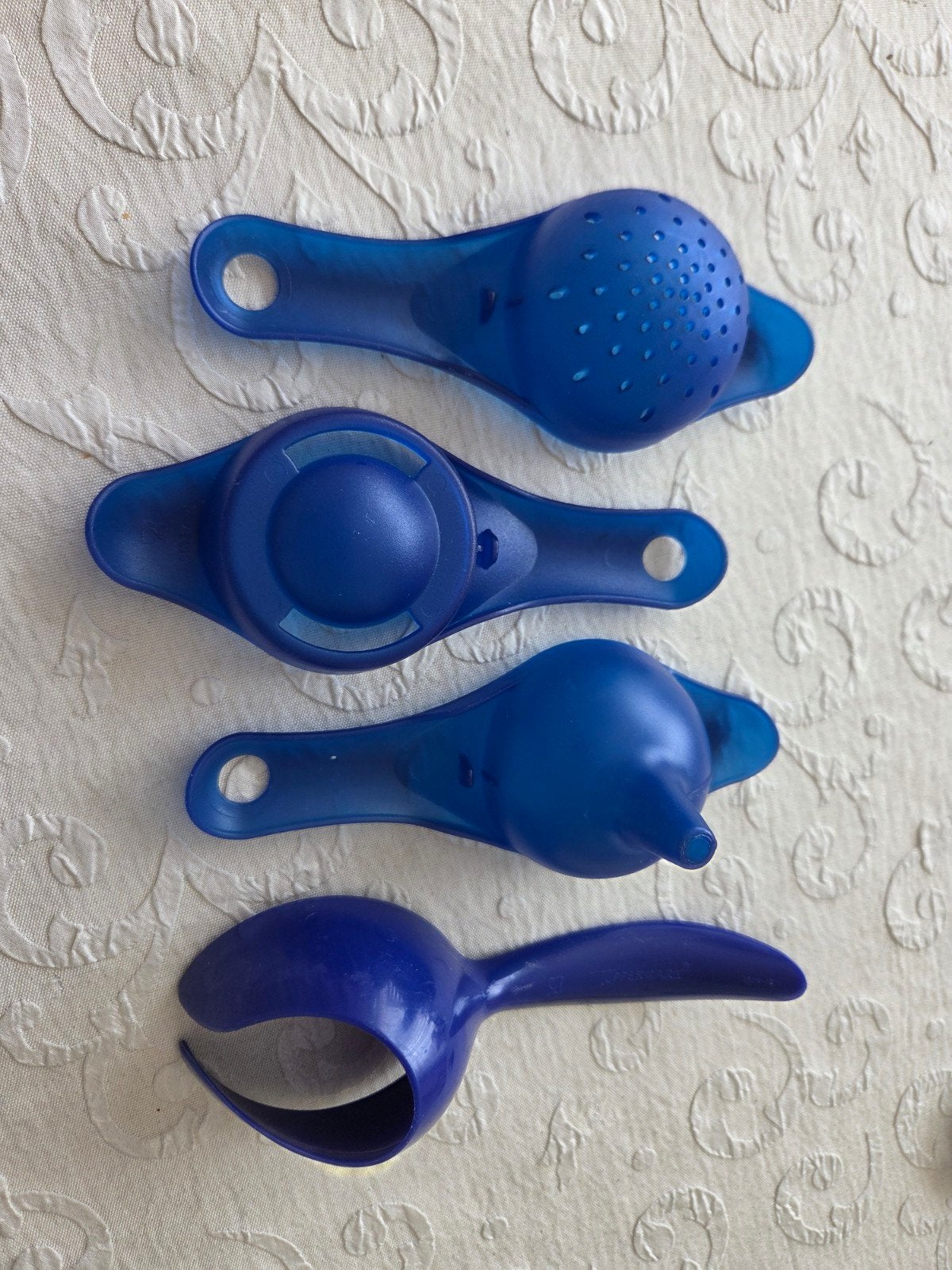 Tupperware Eierdooierscheider, zeefje, trechter, eierwipper, Huis en Inrichting, Keuken | Tupperware, Ophalen of Verzenden, Gebruikt