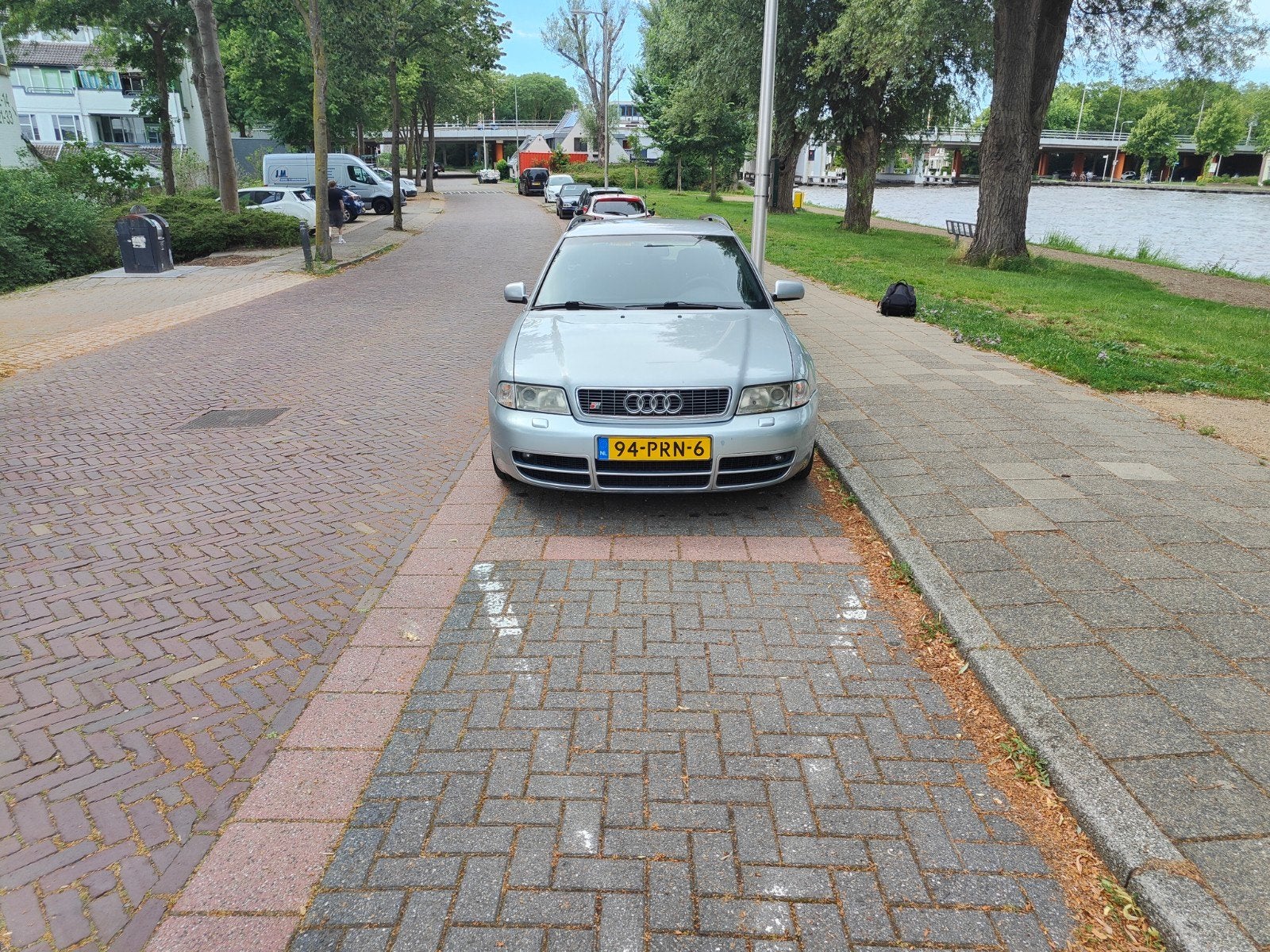 Audi S4 2.7 V6 Avant Quattro 195KW 1998 Grijs, Auto's, Audi, S4, 4x4, ABS, Airconditioning, Alarm, Bluetooth, Climate control