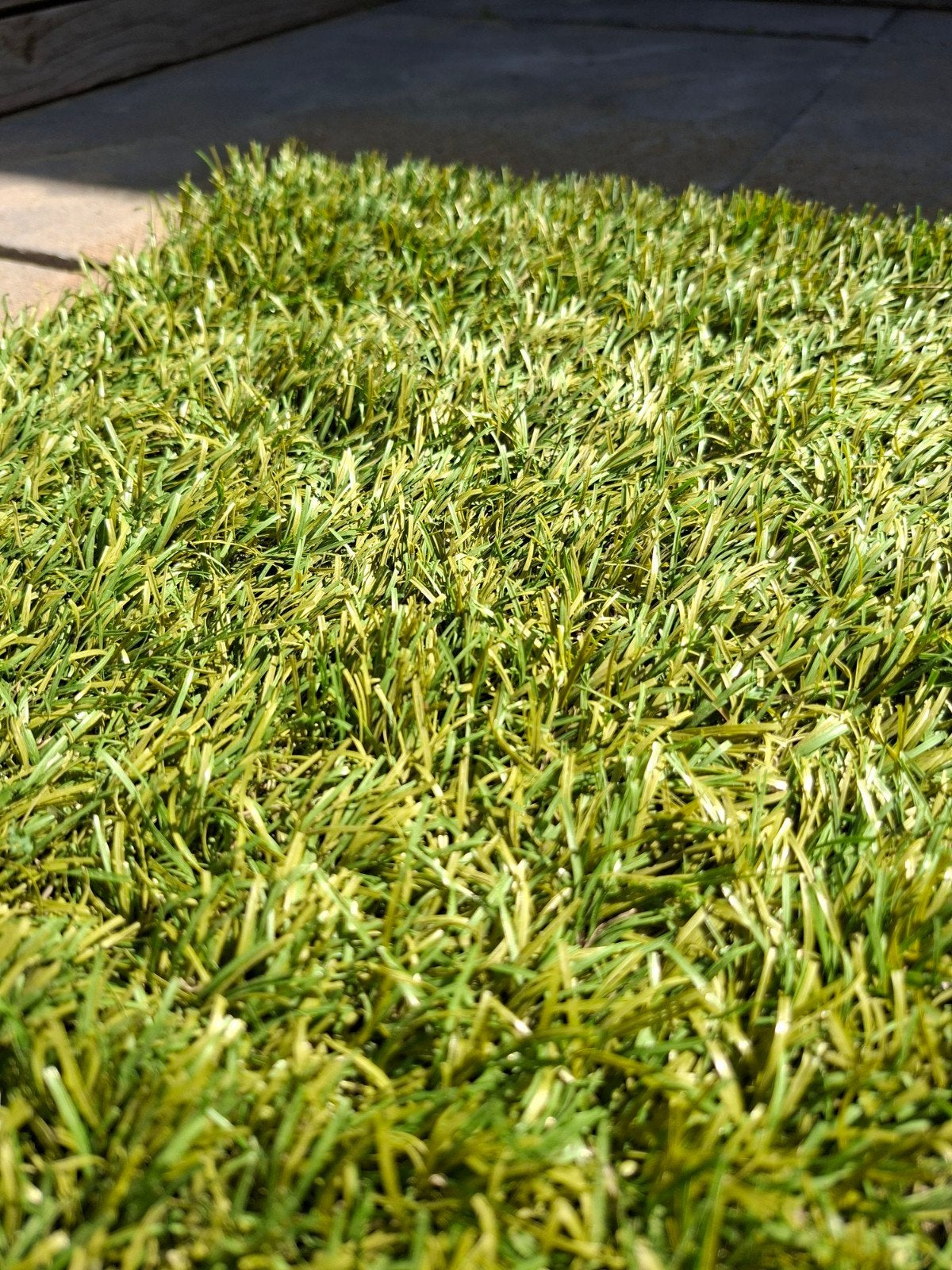 Kunstgras van A merk kwaliteit Royal Grass Silk. Totaal 20m², Ophalen, Gebruikt, 10 tot 20 m², Kunstgras