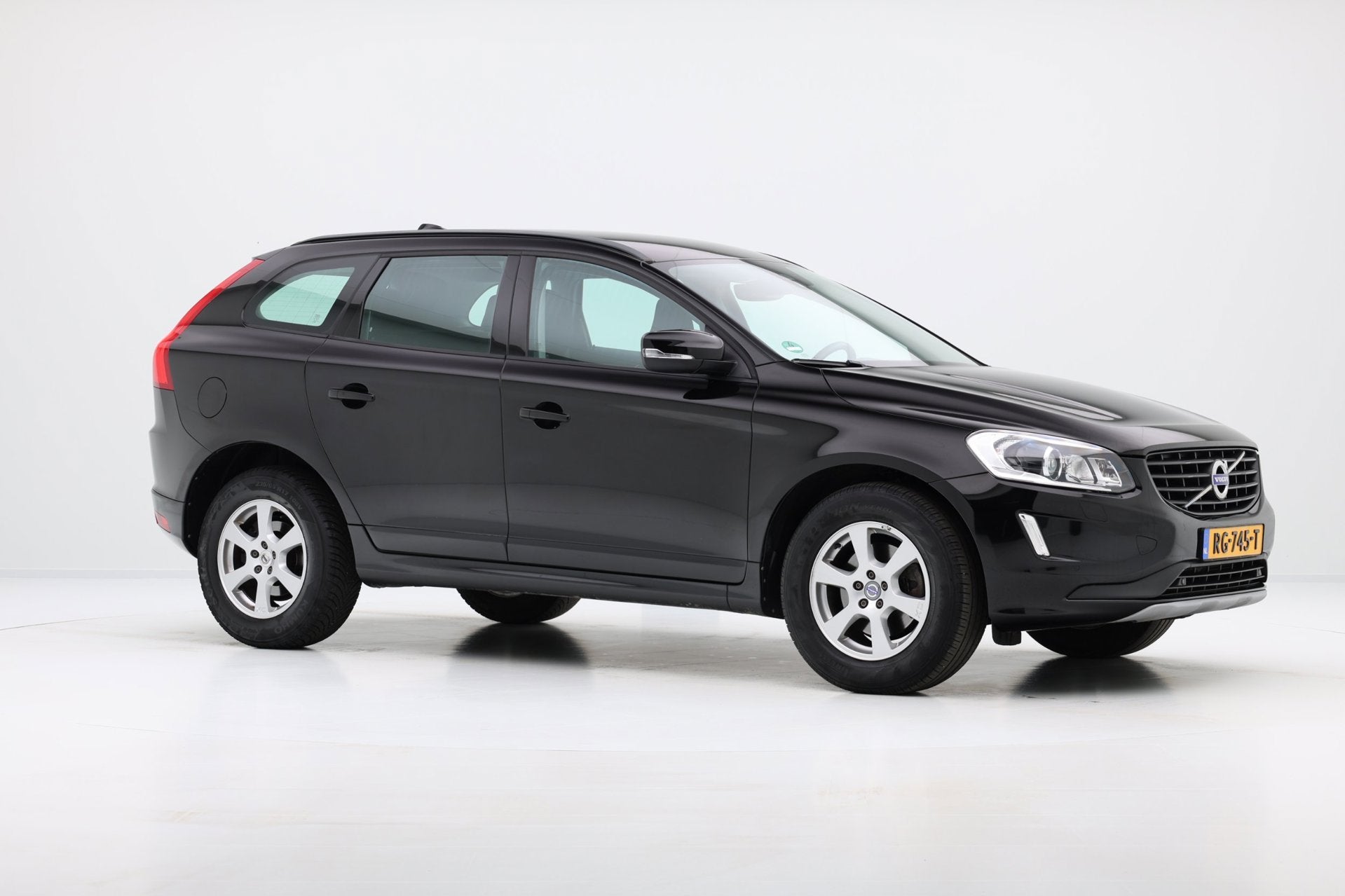 Volvo XC60 2.0 D3 FWD Polar Aut. Xenon|Half Leder|PDC|Navi|L, Auto's, 1624 kg, Euro 6, 4 cilinders, Leder en Stof