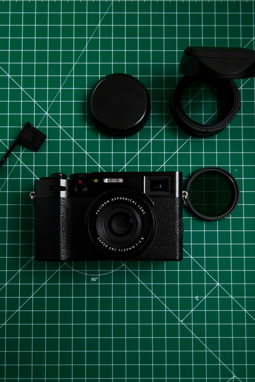 Fujifilm X100V Compactcamera met accessoires, Zo goed als nieuw, Fujifilm, Compactcamera, Accu