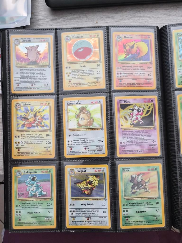 Complete jungle set engels 64/64, Hobby en Vrije tijd, Verzamelkaartspellen | Pokémon, Ophalen of Verzenden, Gebruikt, Meerdere kaarten