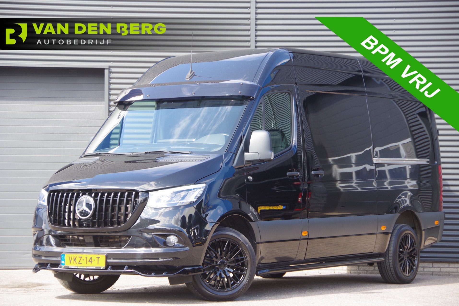 Mercedes-Benz Sprinter 319 3.0 CDI V6 L2H2 AUT. LED, 2X SCHU, Auto's, Automaat, Achterwielaandrijving, Gebruikt, 190 pk