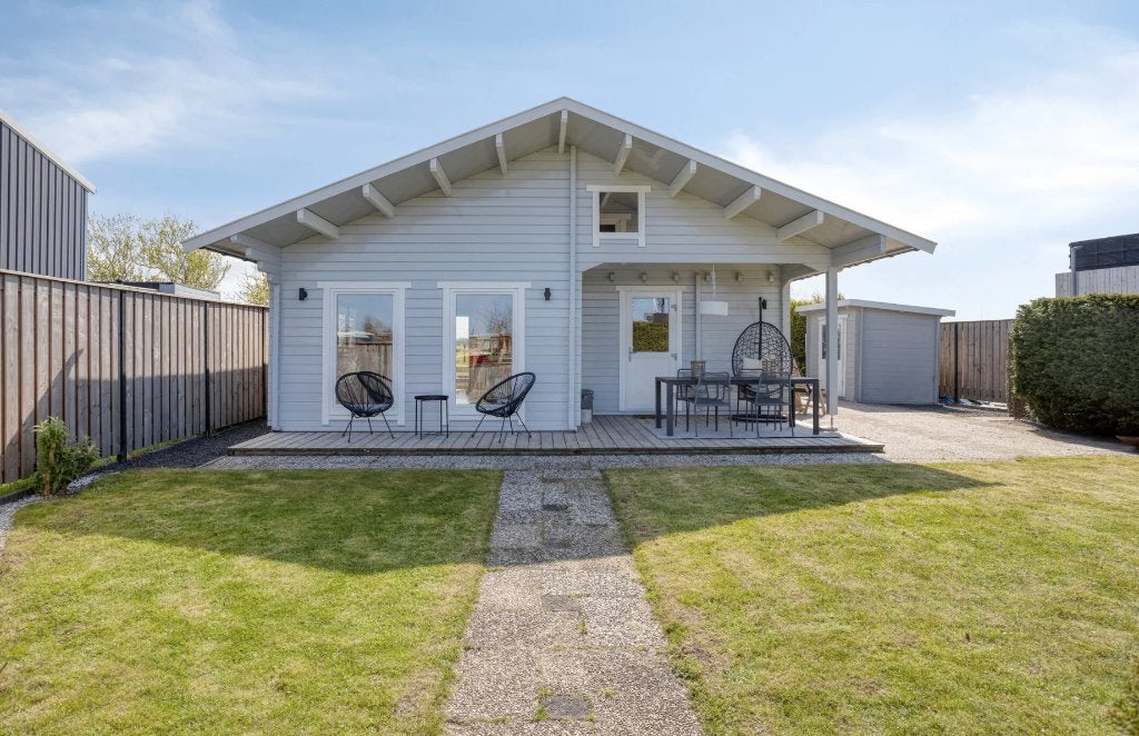 Chalet met grote tuin aan water bij de Kaag, 48 m², Chalet, Zuid-Holland, 3 slaapkamers
