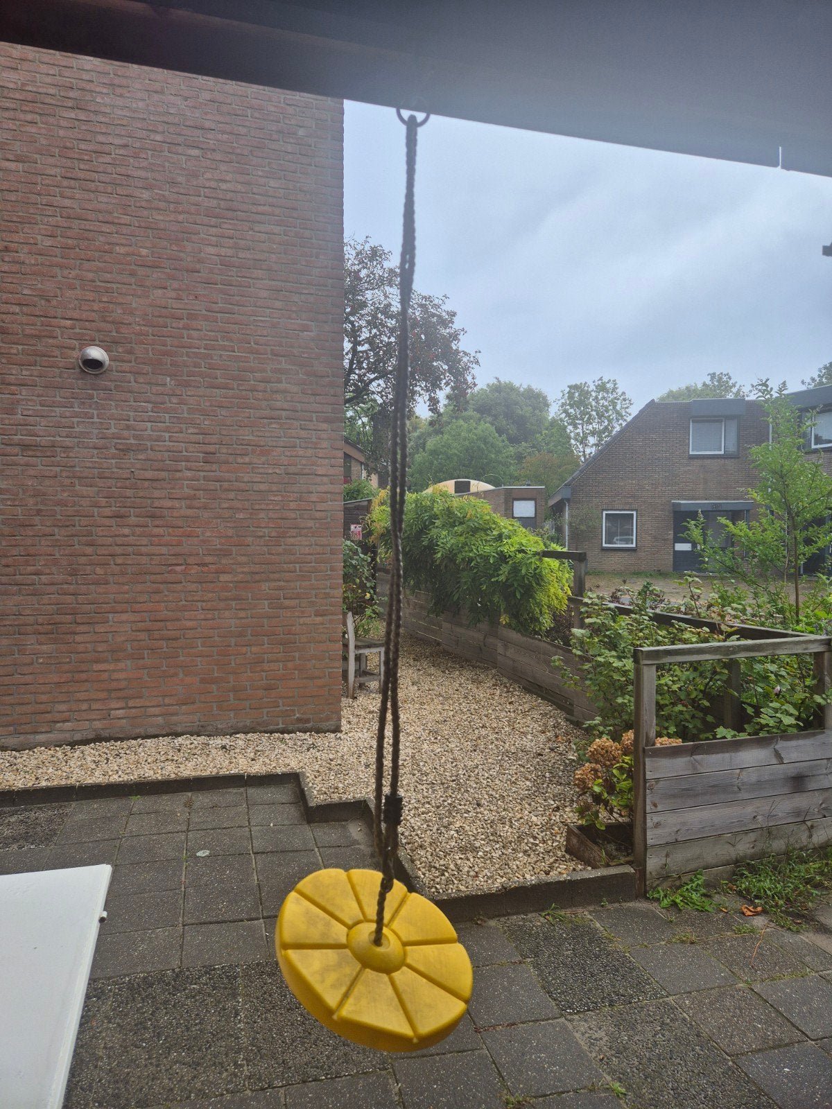 Gele schommel voor buiten - Leuk voor kinderen!, Ophalen of Verzenden, Gebruikt, Schommel