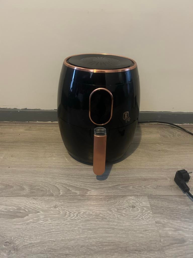 Berlinger Haus Airfryer Zwart/Roségoud - Zo goed als nieuw, Witgoed en Apparatuur, Airfryers, Ophalen of Verzenden, Zo goed als nieuw