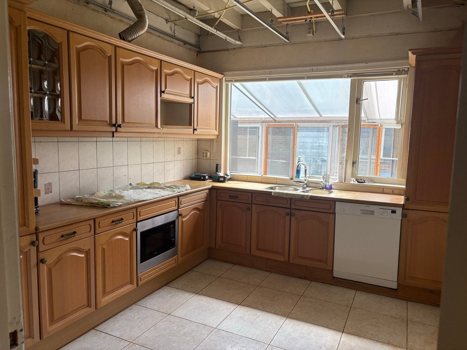 Oud eiken vintage keuken, Huis en Inrichting, Keuken | Complete keukens, Ophalen, Gebruikt, Bruin, Hoekkeuken