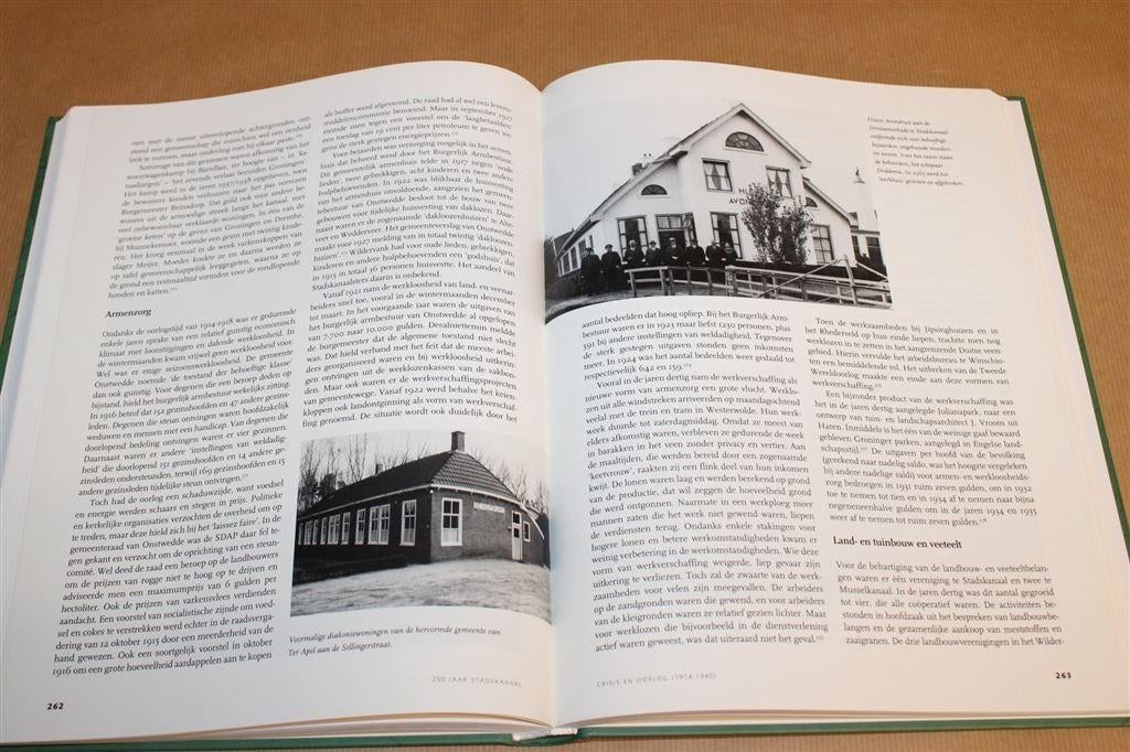 250 Jaar Stadskanaal — Van Bareveld tot Barnflair, Boeken, Ophalen of Verzenden, Zo goed als nieuw