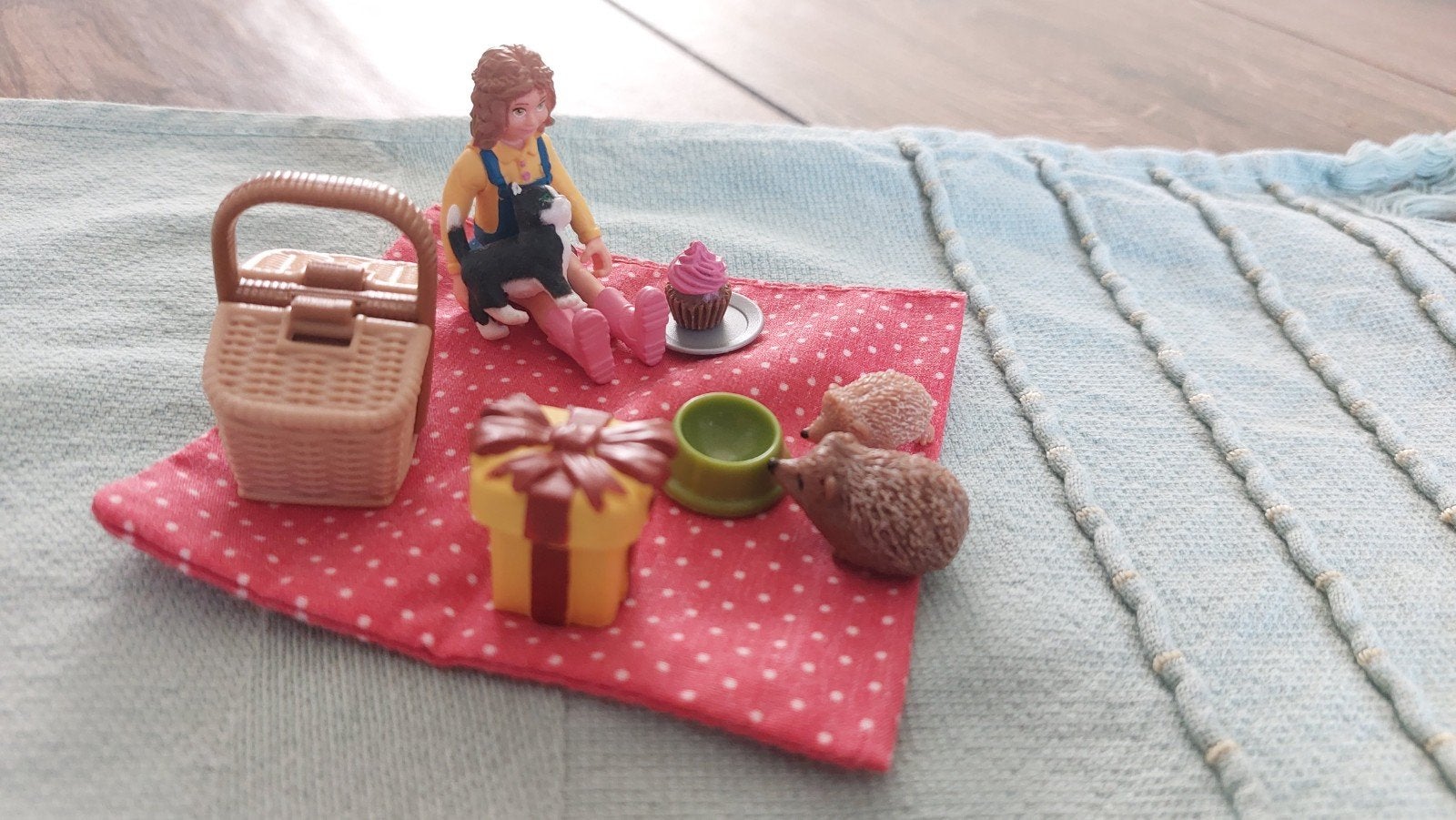 Schleich 42426 - picknick set - compleet, Ophalen of Verzenden, Zo goed als nieuw