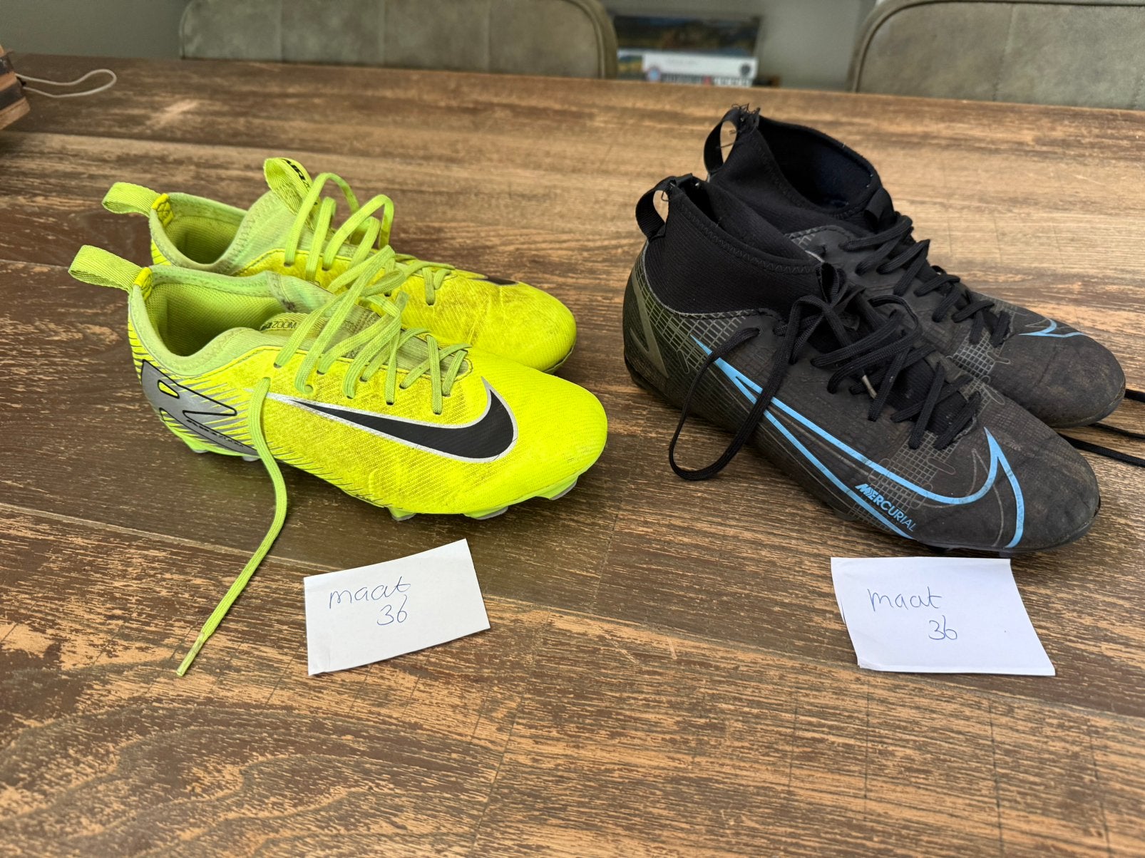 Nike voetbalschoenen maat 36, Ophalen, Gebruikt, Maat XS of kleiner, Schoenen