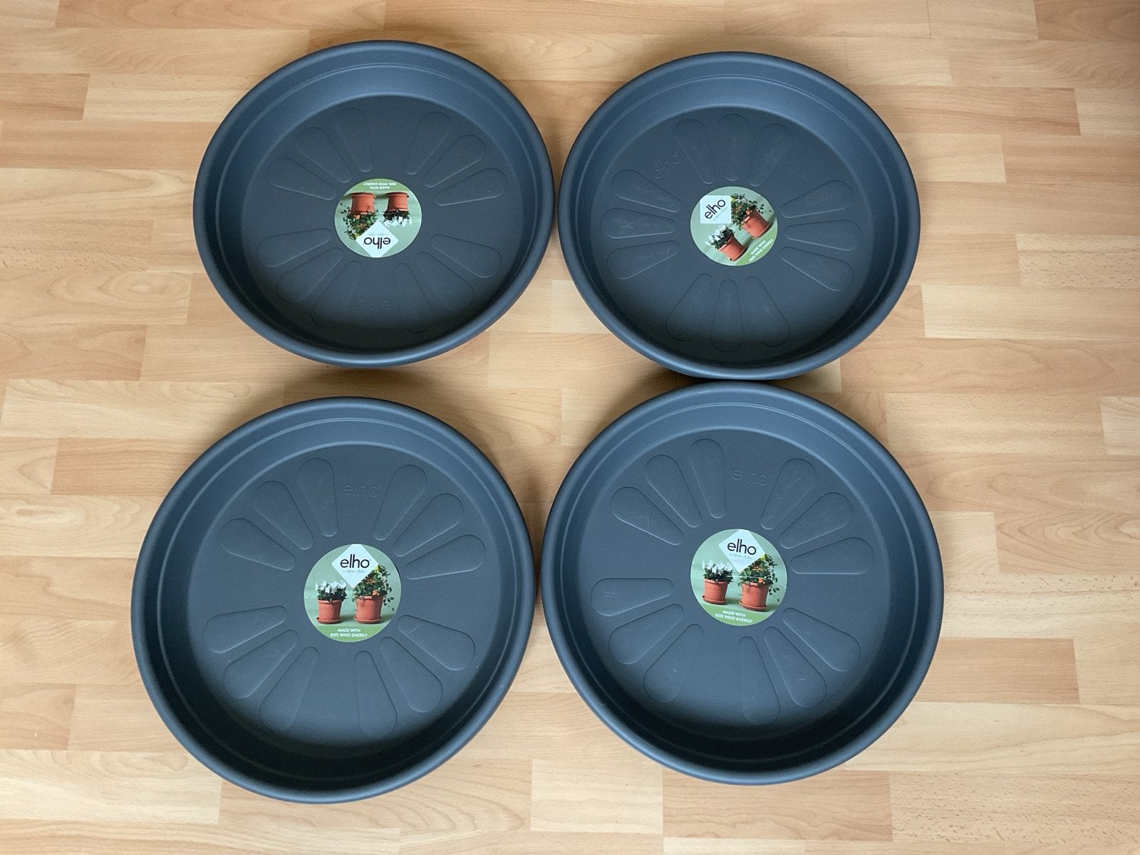 Set van 4 Elho schotels voor bloempotten, grijs €5 per stuk, 25 tot 40 cm, Kunststof, Rond, Ophalen of Verzenden