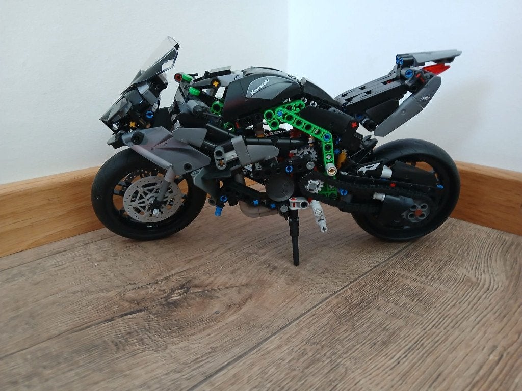 Lego Technic 42170 Kawasaki Ninja H2R, Lego, Ophalen of Verzenden, Zo goed als nieuw, Complete set