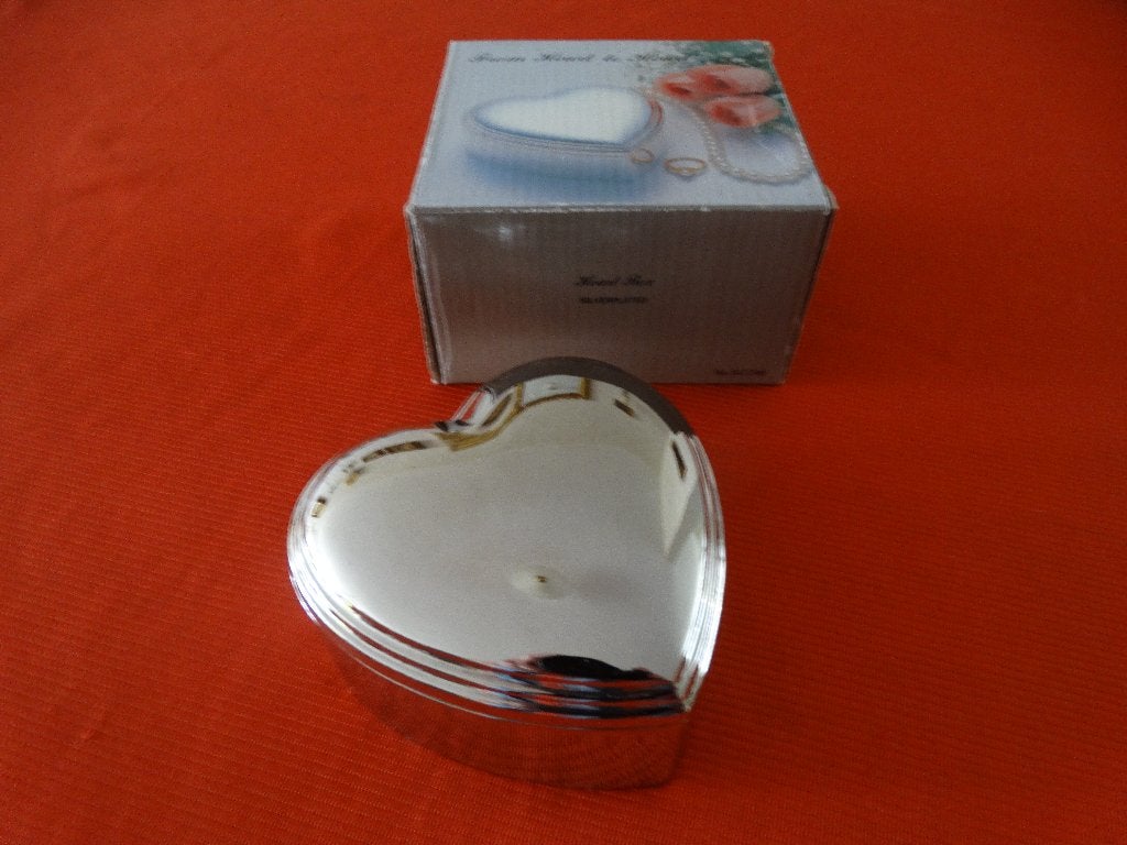 Sieradendoos, hartmodel verzilverd 10 bij 10 cm, Overige merken, Ophalen of Verzenden, Zo goed als nieuw, Overige typen