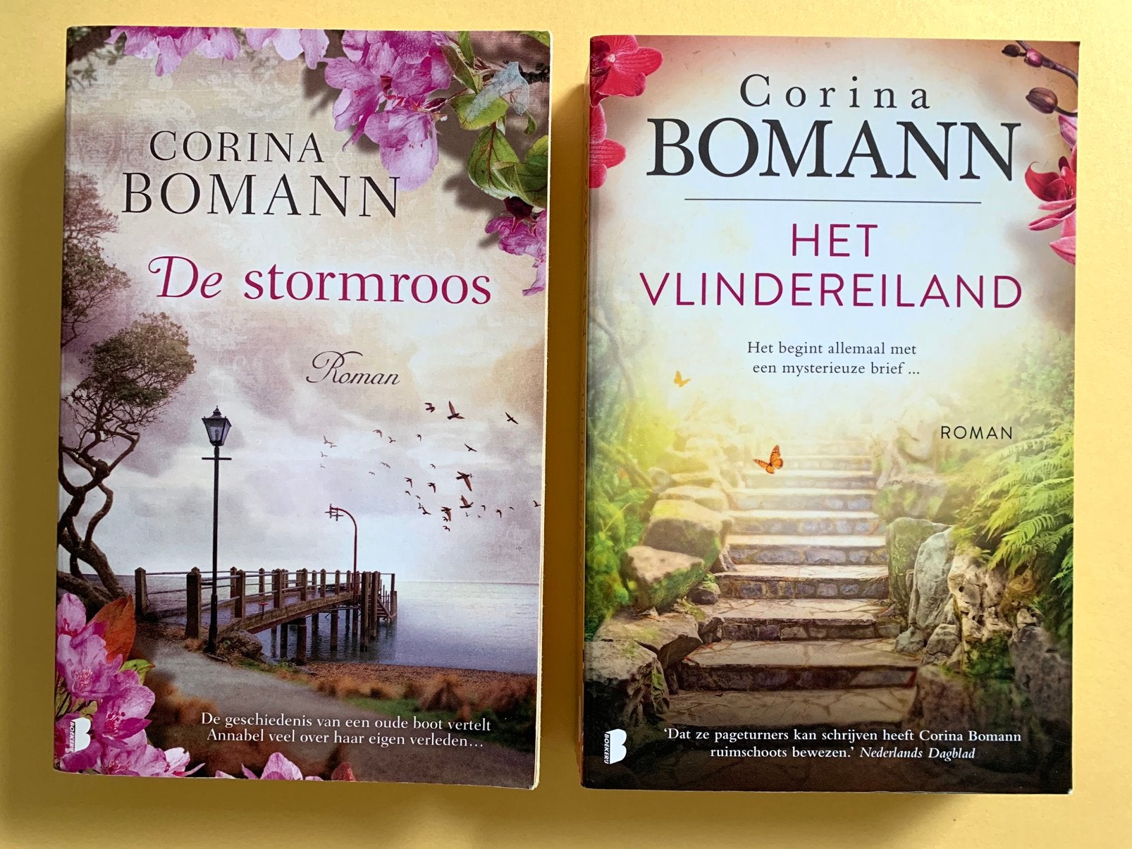 Romans van Corina Bomann, Boeken, Romans, Ophalen of Verzenden, Zo goed als nieuw