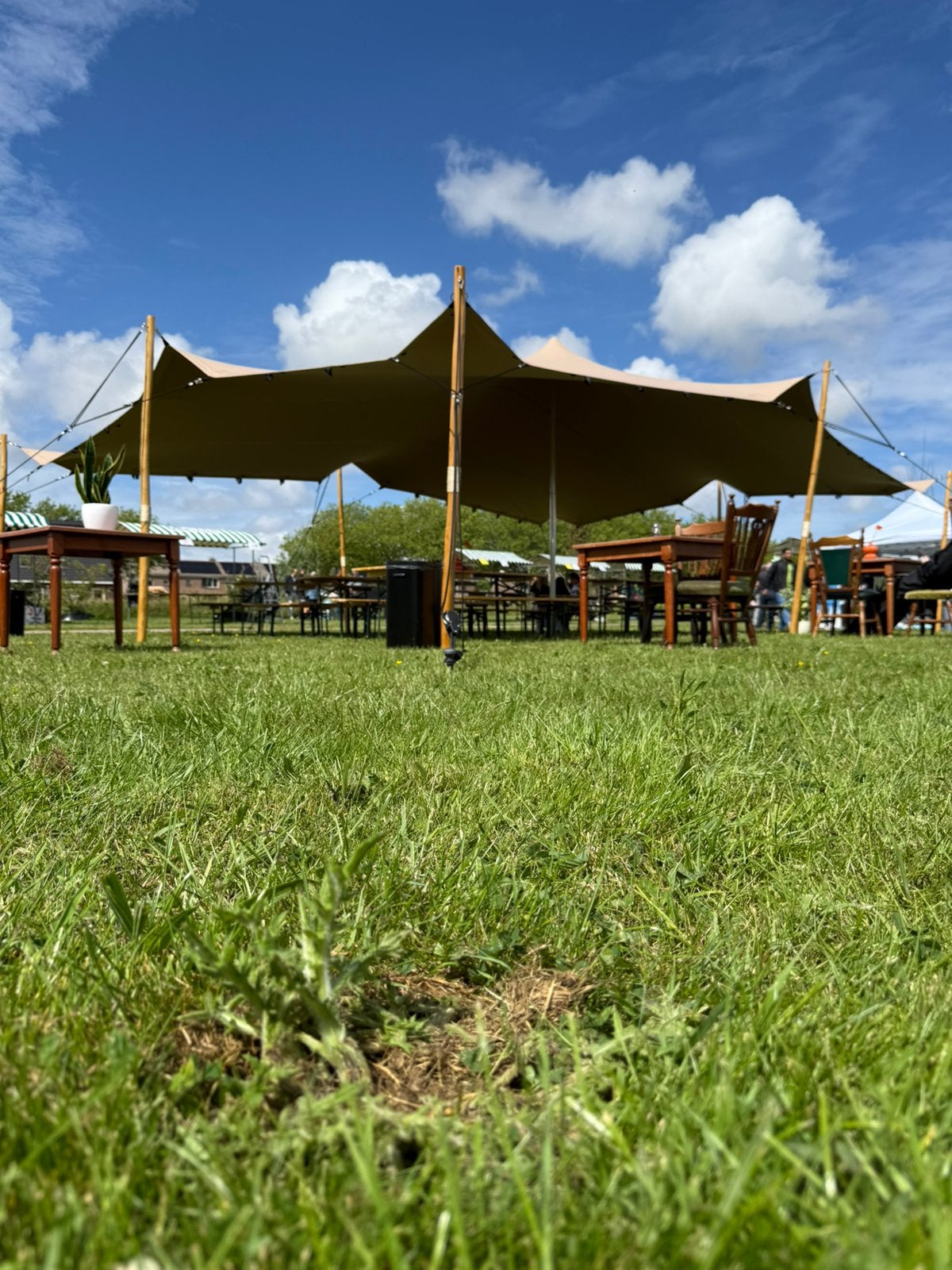 Strechtent te huur 7,5X 10 meter