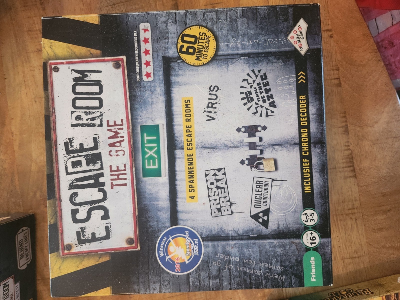 Escape Room The Game - 4 spannende escape rooms, Vijf spelers of meer, Ophalen of Verzenden, Gebruikt, Identity Games