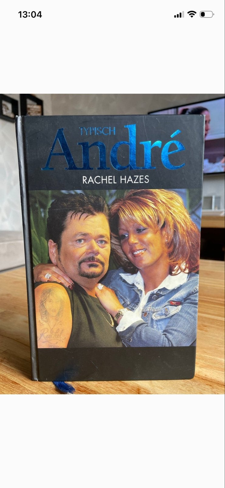 Typisch André - Rachel Hazes biografie, Boeken, Ophalen of Verzenden, Gelezen, Film, Tv en Media