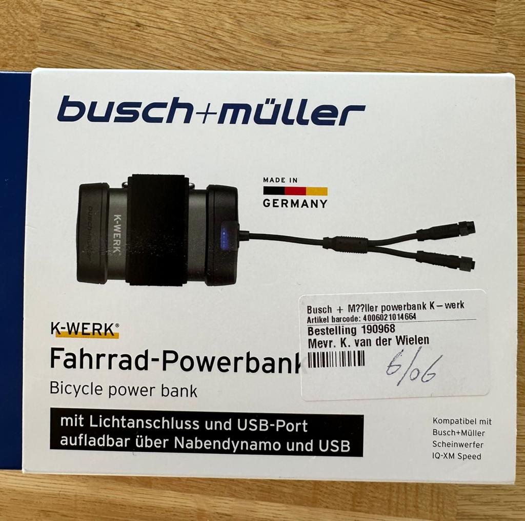 Busch & müller fiets powerbank oplaadbaar via naafdynamo+usb, Fietsen en Brommers, Fietsaccessoires | Fietscomputers, Ophalen of Verzenden