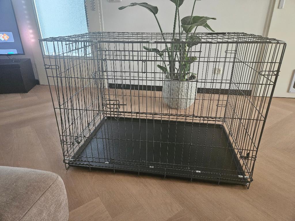 Bench Adori, Dieren en Toebehoren, Hondenbenches, Ophalen, Zo goed als nieuw
