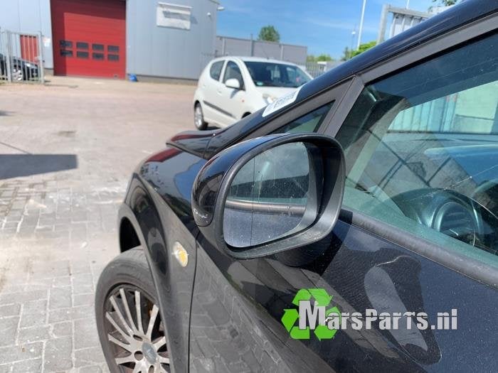 Buitenspiegel links van een Seat Leon, Auto-onderdelen, Spiegels, Gebruikt, -, -, Ophalen of Verzenden