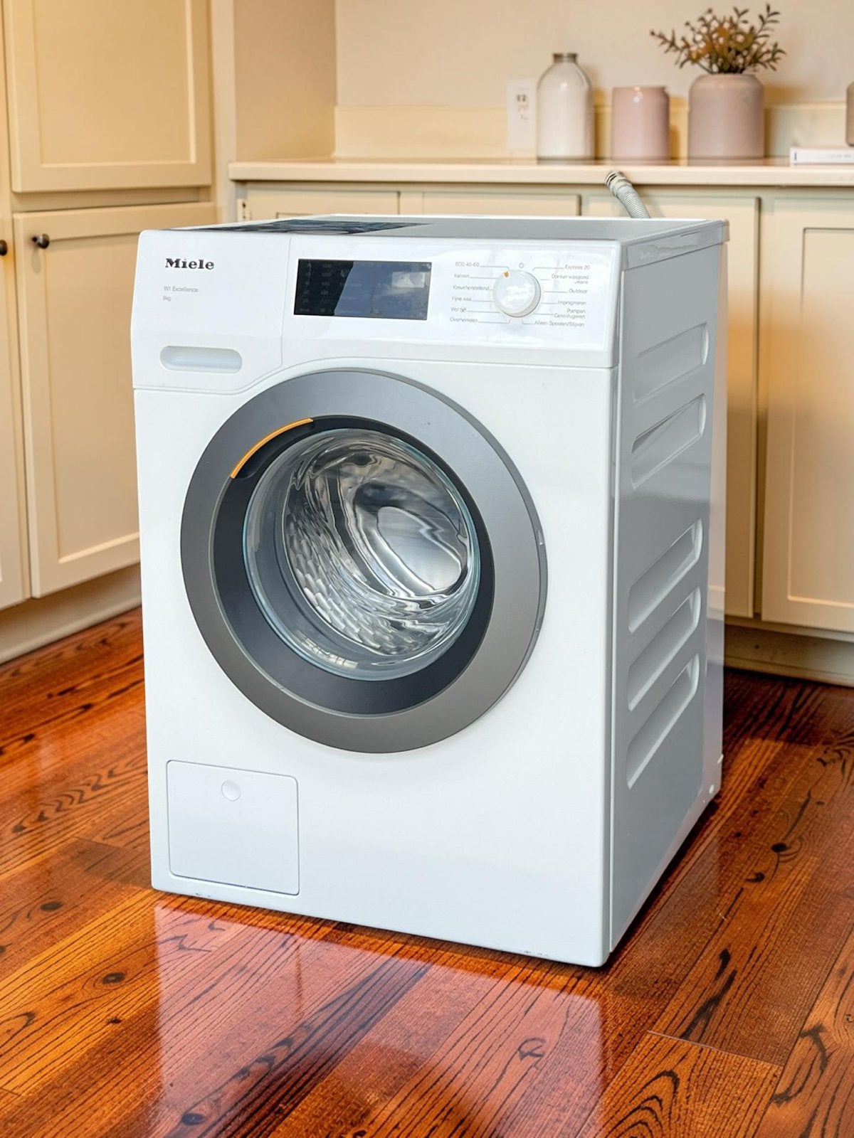 Wasmachine Miele W1 Classic A+++ Capdose Dispense Garantie, Witgoed en Apparatuur, Wasmachines, Ophalen, M, Zo goed als nieuw