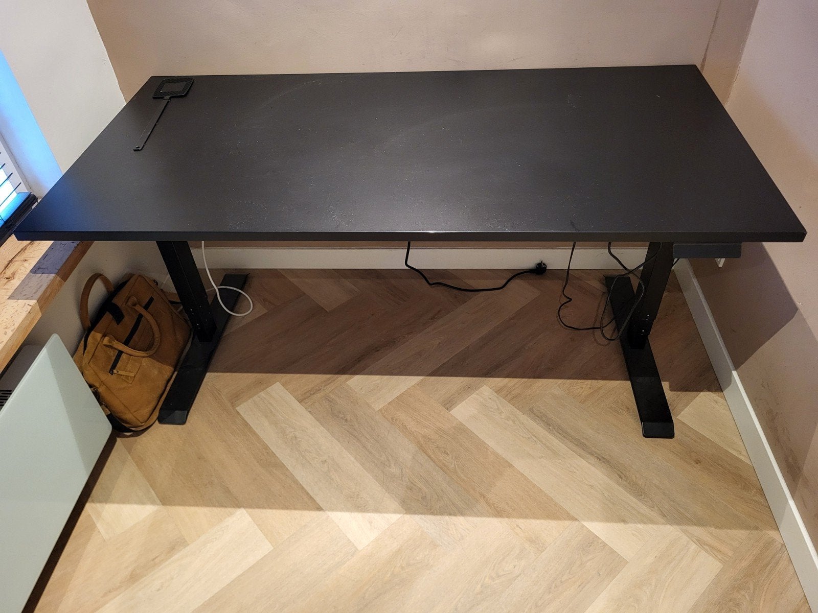 Elektrisch zit-sta bureau, nog als nieuw!, Ophalen, Hout, Zo goed als nieuw, 80 cm