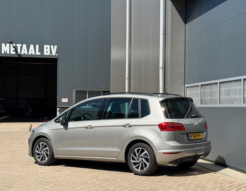 Volkswagen Golf Sportsvan 1.2 TSI Highline bj.2017 Pano|Navi, Stof, Gebruikt, 4 cilinders, Golf Sportsvan