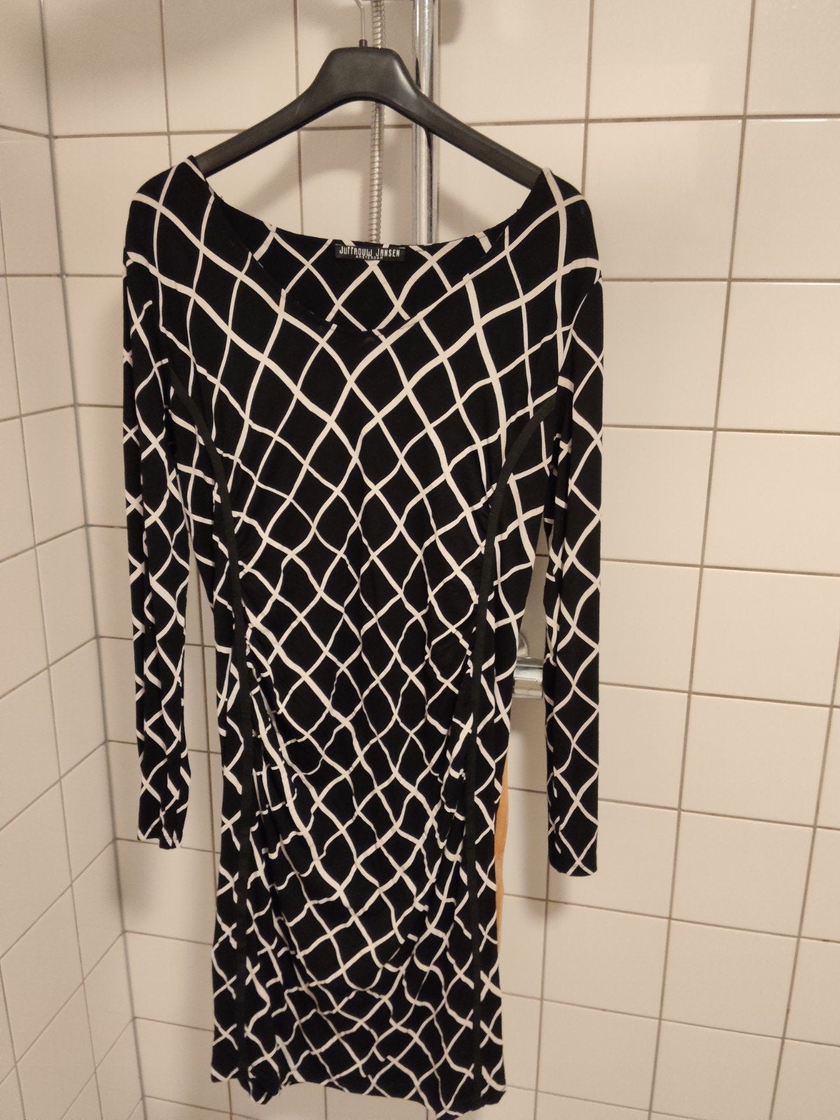 Juffrouw Jansen Jurk Zwart/Wit Maat XXL, Zwart, Maat 46/48 (XL) of groter, Ophalen of Verzenden, Zo goed als nieuw