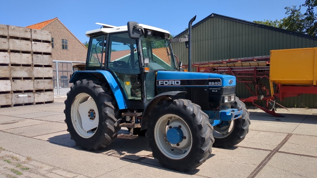 Ford 6640 SLE Turbo, Quad mod uitvoering, Zakelijke goederen, Agrarisch | Tractoren, Ophalen, 80 tot 120 Pk, Gebruikt, Meer dan 10000