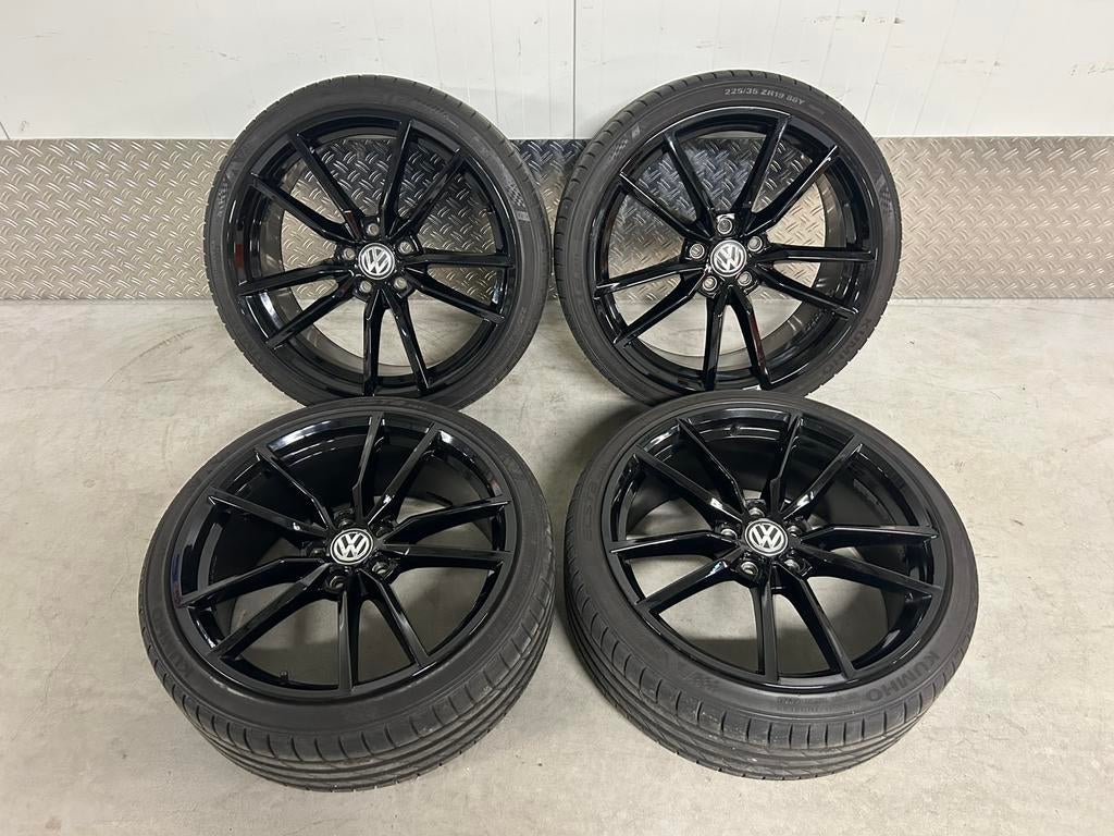 Originele VW Volkswagen 7 GTI 19 inch Pretoria zomer 2024, Auto-onderdelen, Banden en Velgen, Gebruikt, Banden en Velgen, VW, Personenwagen