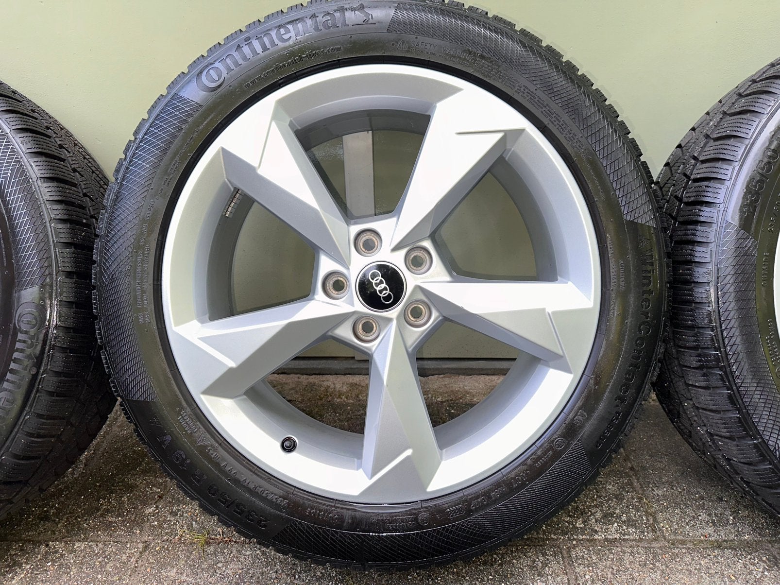 Originele Audi Winterset 19 inch! Continental wintercontact!, Auto-onderdelen, Banden en Velgen, Banden en Velgen, Winterbanden