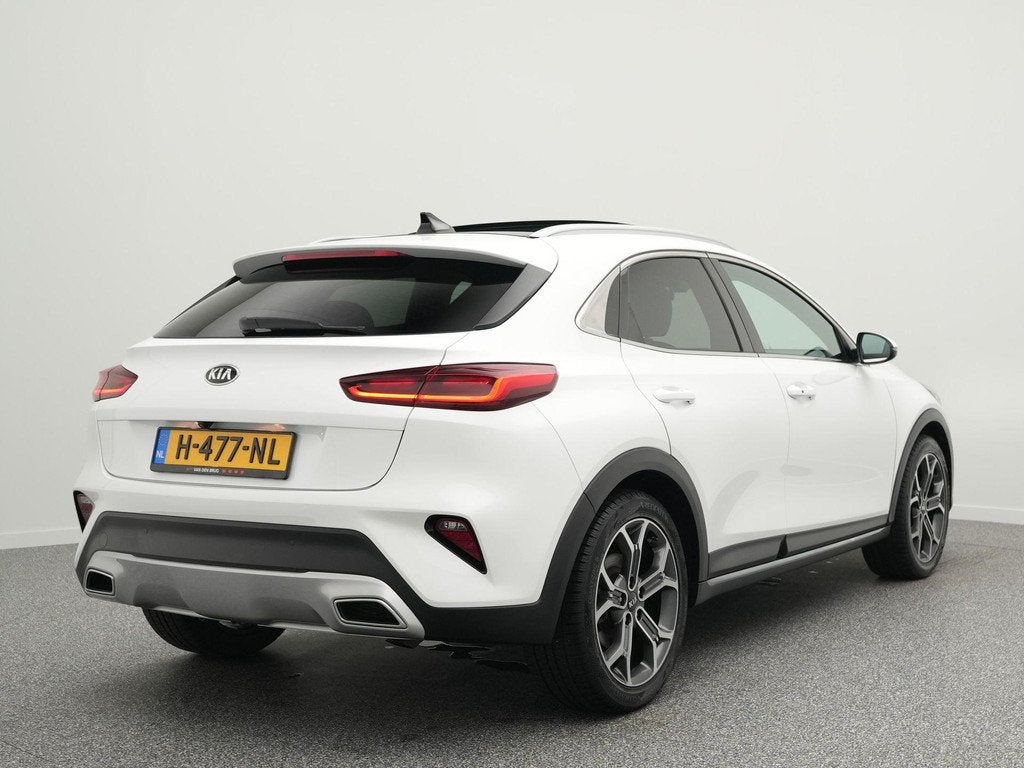 Kia XCeed 1.4 T-GDi 140 PK ExecutiveLine | Leder | Xenon | A, Auto's, Kia, XCeed, Euro 6, 4 cilinders, Wit