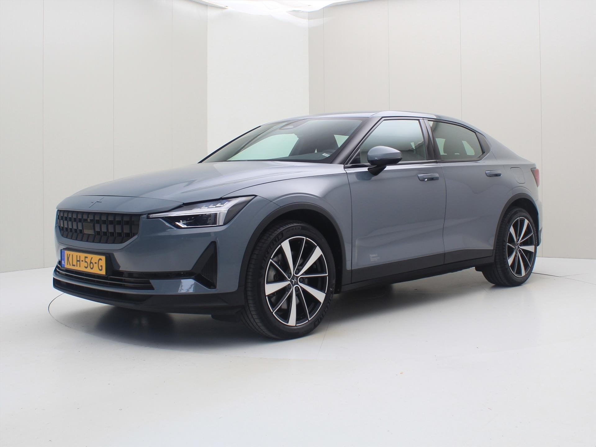 Polestar 2 Standard Range Single Motor 224PK 95% SoH [ WARMT, Stof, Gebruikt, Zwart, 63 kWh