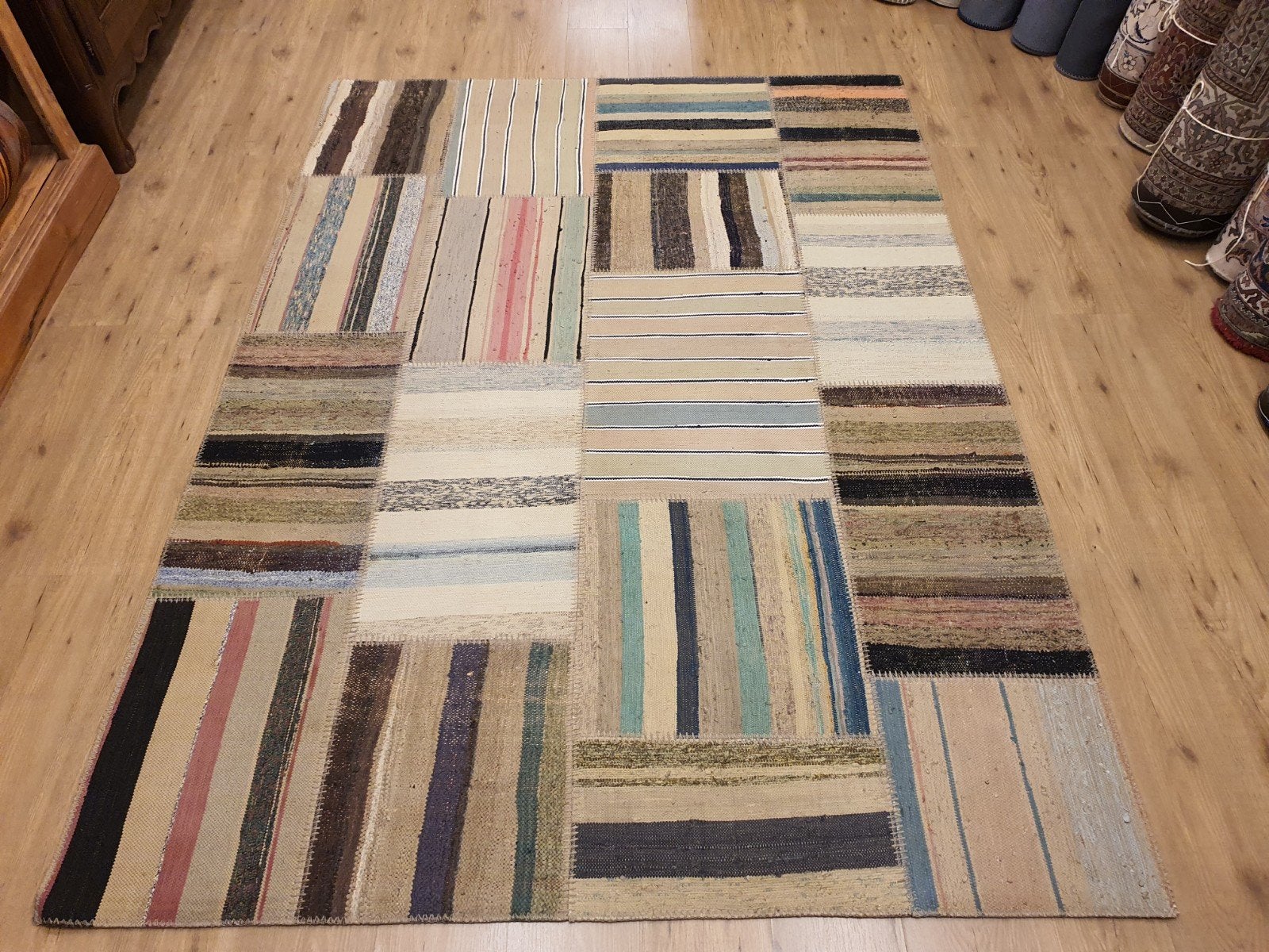Vintage handgeweven oosters tapijt patchwork 240x170, Info@SlatsAntiek.nl, Groen, 150 tot 200 cm, Vof Slats Antiek