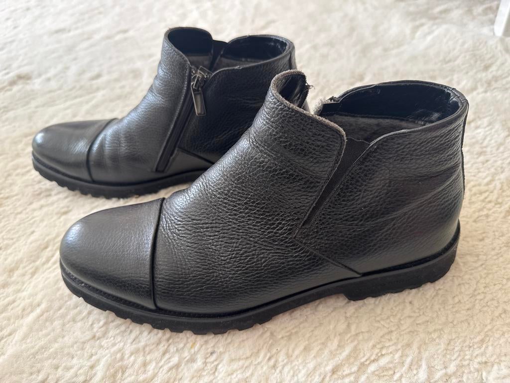 Mario Cerutti 43, Ophalen of Verzenden, Zo goed als nieuw, Zwart, Boots