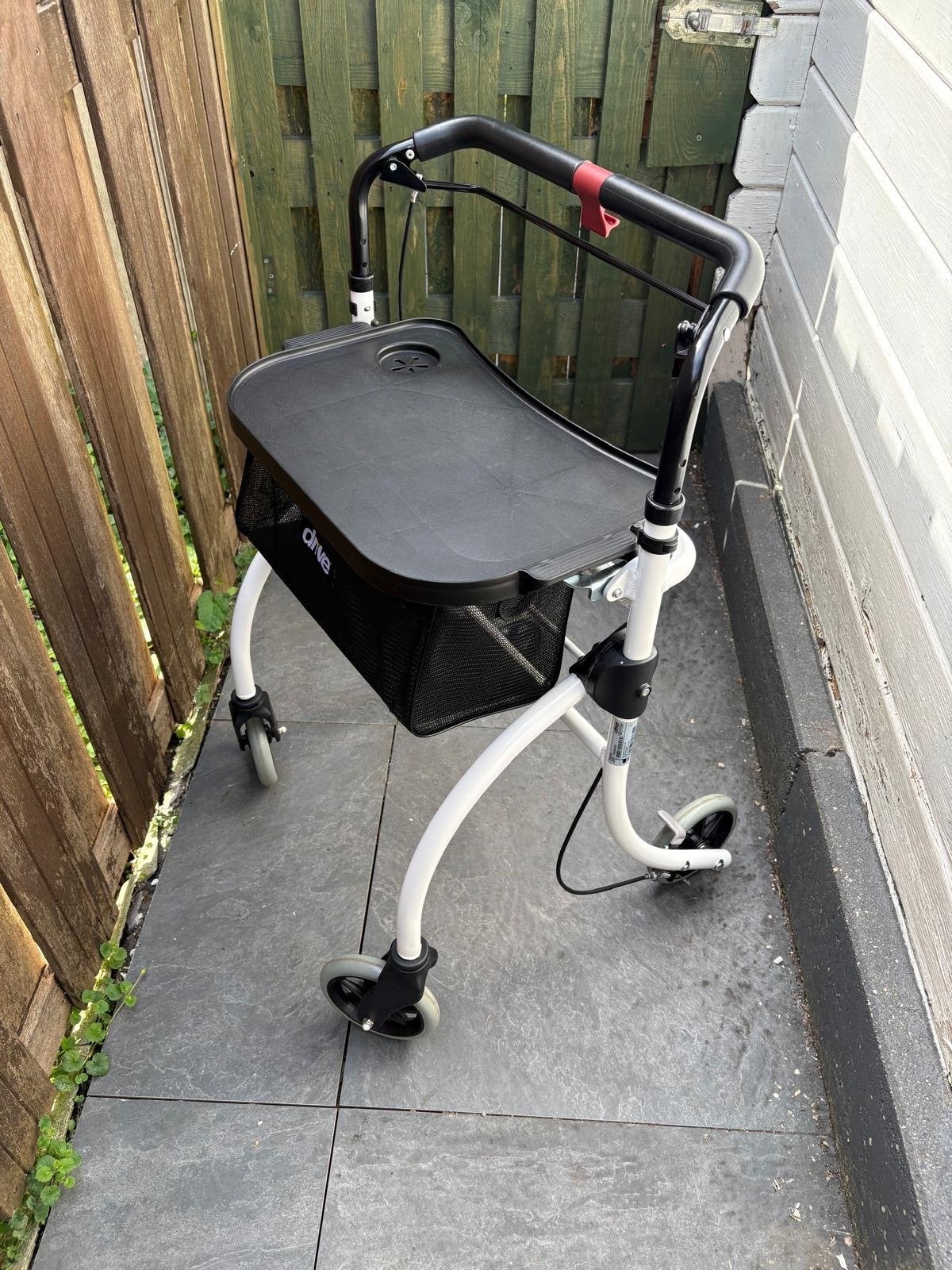 Rollator opvouwbaar zoals nieuw, Diversen, Rollators, Ophalen of Verzenden, Opvouwbaar, Zo goed als nieuw