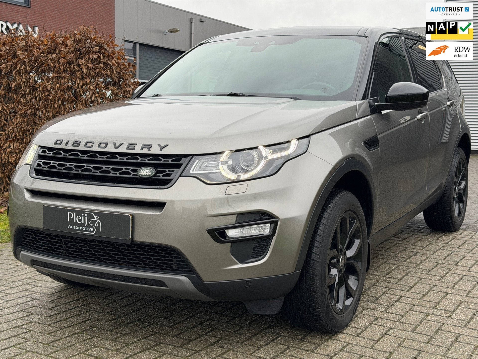 Land Rover Discovery Sport Grijs Kenteken / Automaat 2.0 TD4, Auto's, Automaat, Euro 6, 4 cilinders, 150 pk